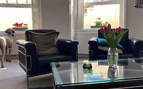 Regency Brighton Seafront Apartment